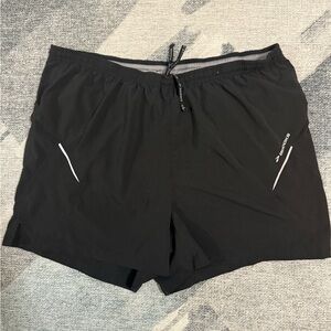 Brooks Equilibrium Running Black and Gray Athletic Shorts Size XL inside liner